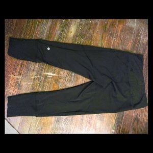 RARE Lululemon leggings with zippers