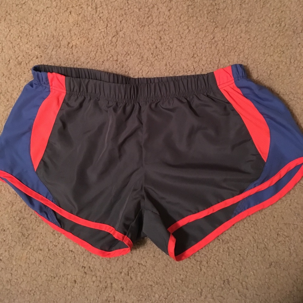 Running shorts