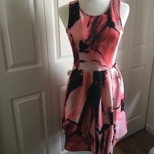 Sleeveless dress