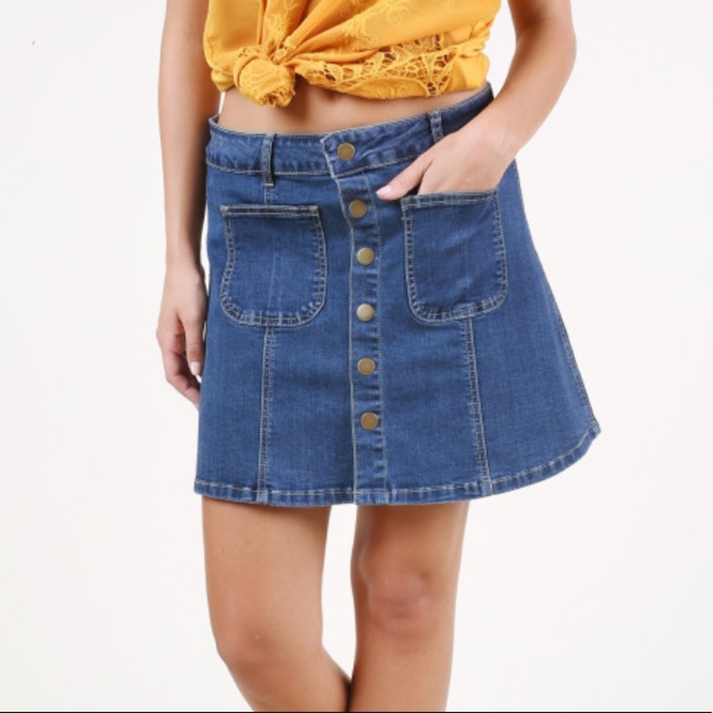 Denim Skirt with snaps