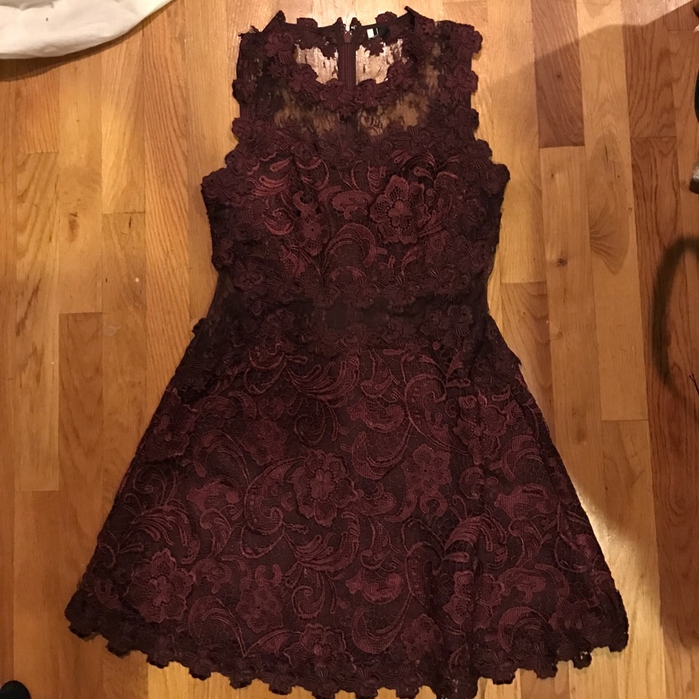 Maroon Lace TOPSHOP Dress