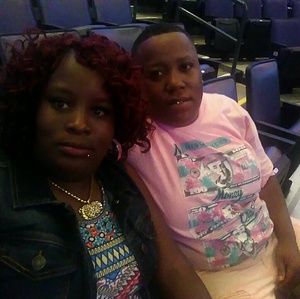 Meet your Posher, Felicia