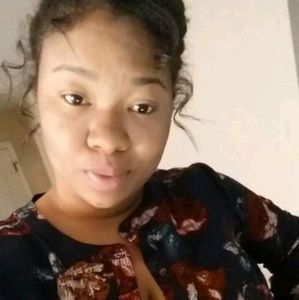 Meet your Posher, Alice