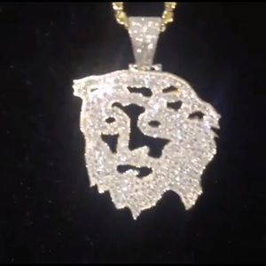 10k yellow gold chain wth Diamond invisible Jesus