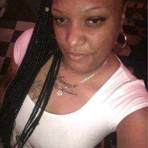 Meet your Posher, Tahisia