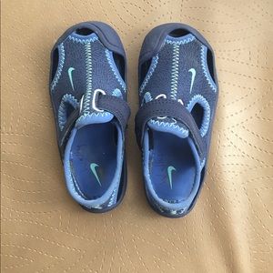 Nike Sunray water shoes