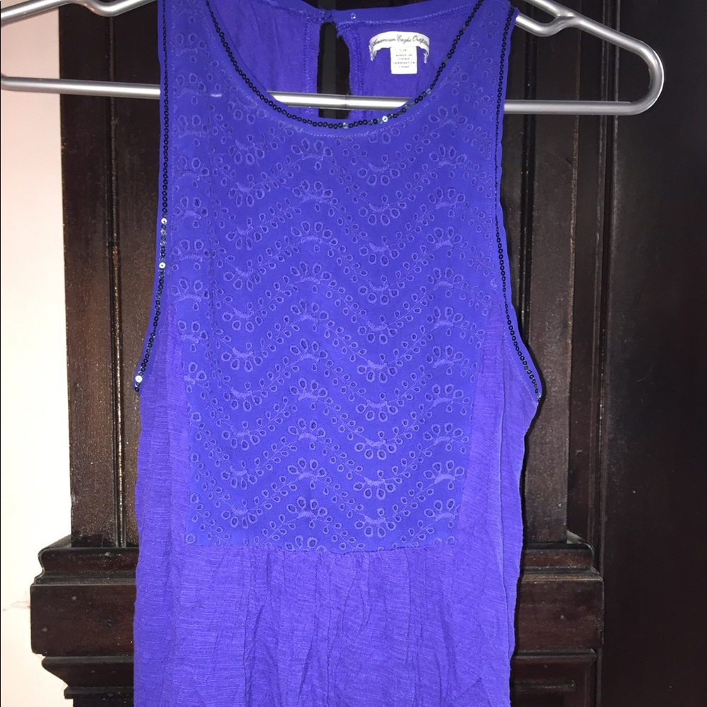 American eagle sleeveless shirt