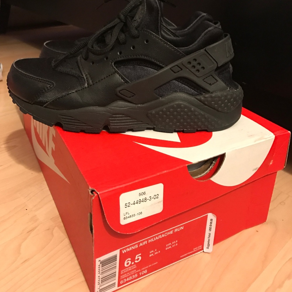 Black Women's Air Huarache Run