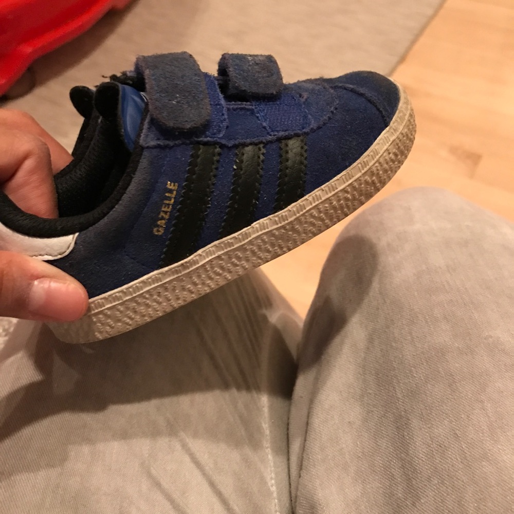 Toddler adidas gazelle