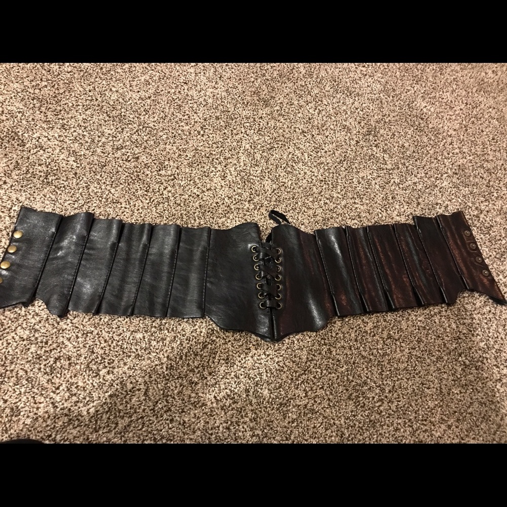 Corset belt leather snap buttons