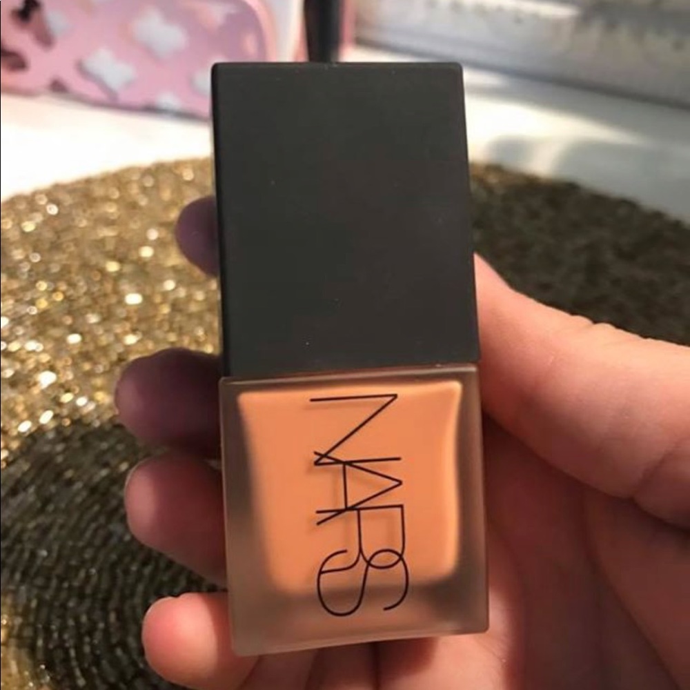 NARS luster liquid blush