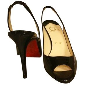 ⛔️SOLD⛔️Christian Louboutin Peep Toe Slingbacs