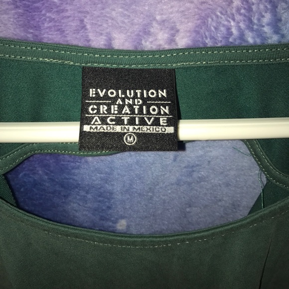 Hanging open back workout tank - Picture 2 of 3