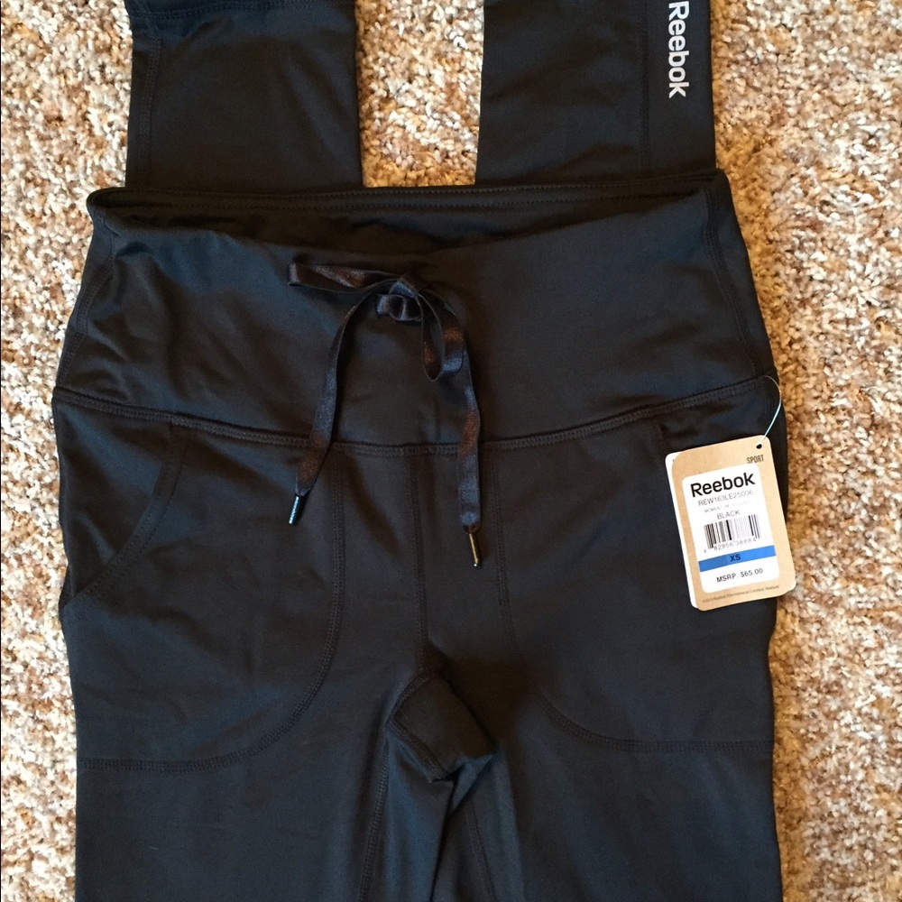 Reebok leggings FLASH SALE!!