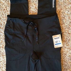 Reebok leggings FLASH SALE!!