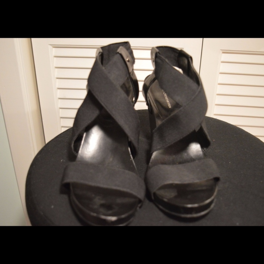 BCBG Black Wedges