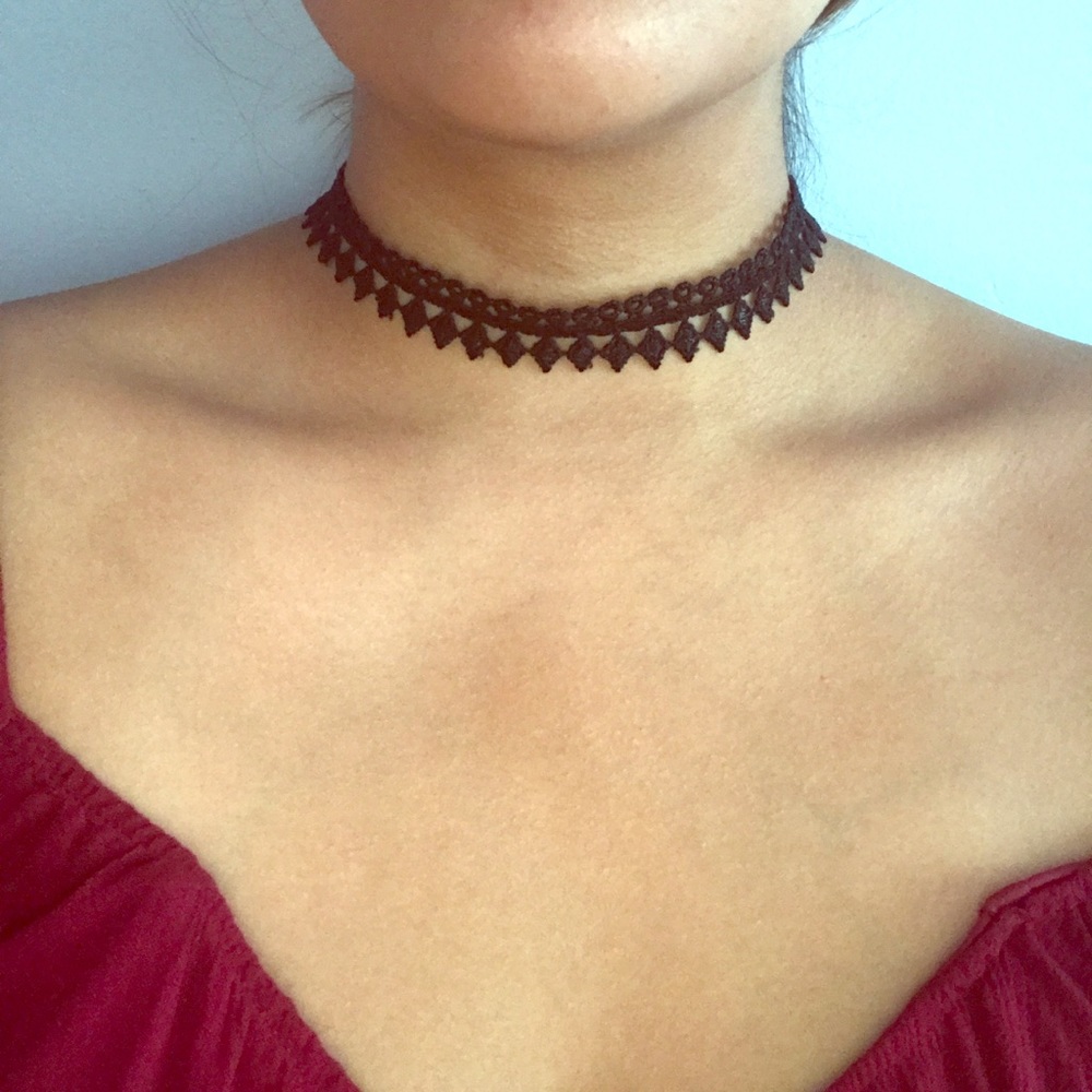 lace choker