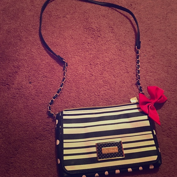 Small cross body purse - Picture 1 of 3