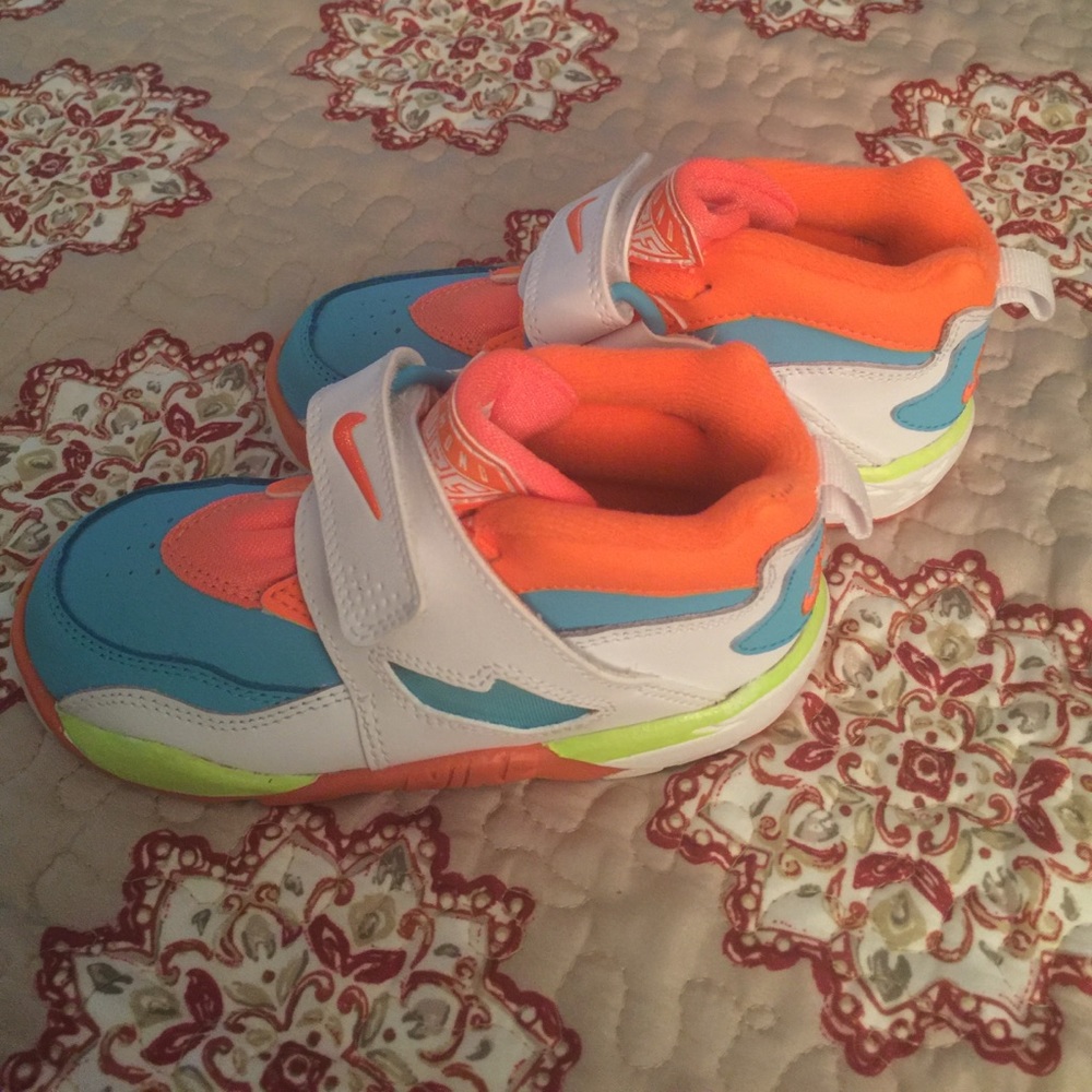 Unisex Nike sneakers