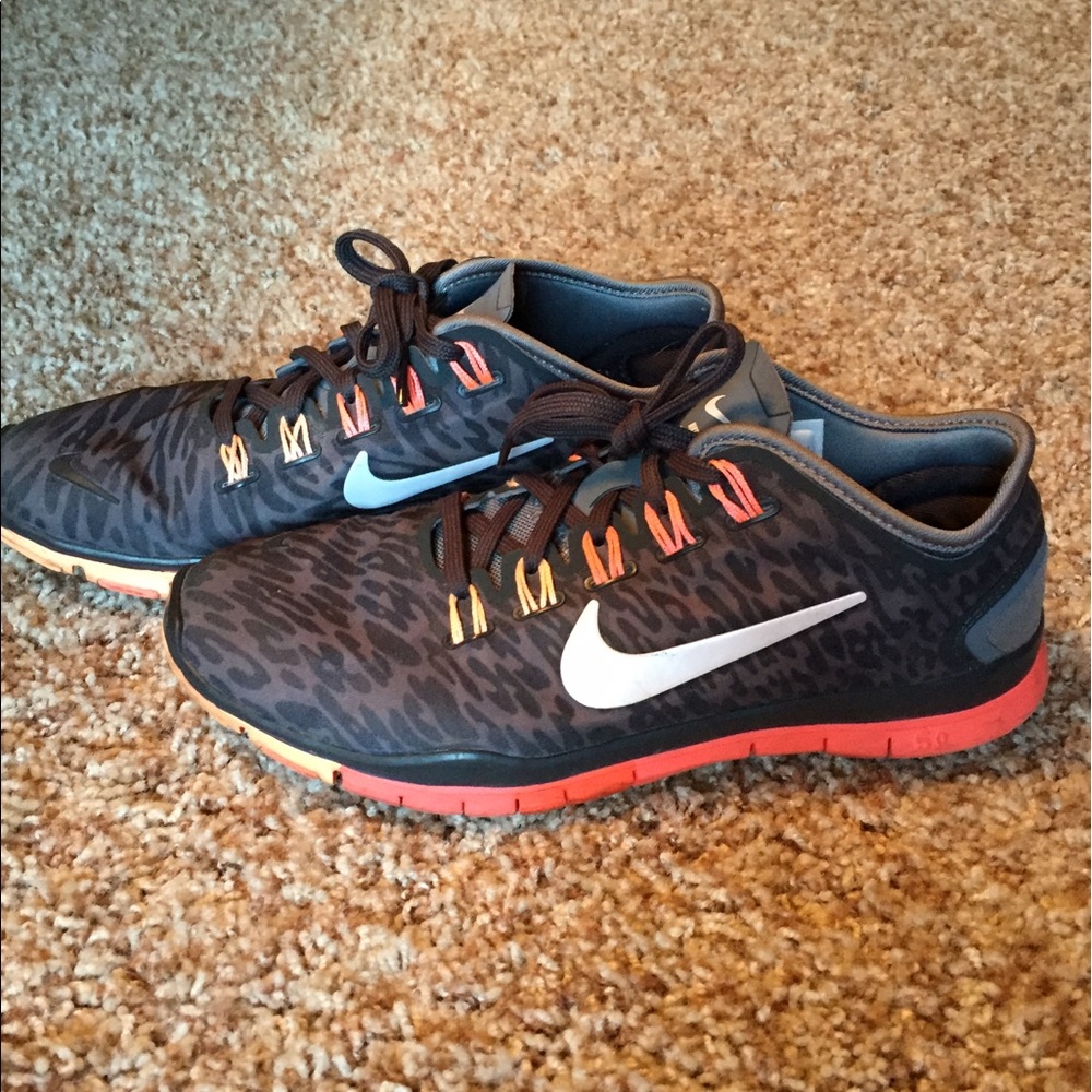 Nike free TR Connect 2 FLASH SALE!!!