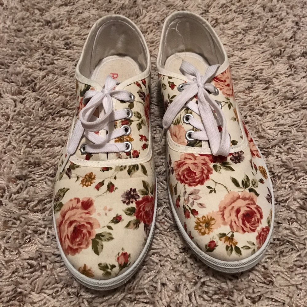 Floral Sneaker
