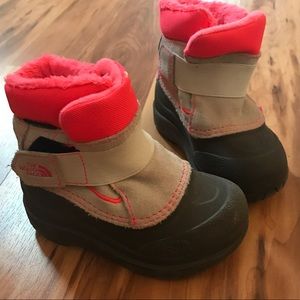 Girls North Face Winter Boots