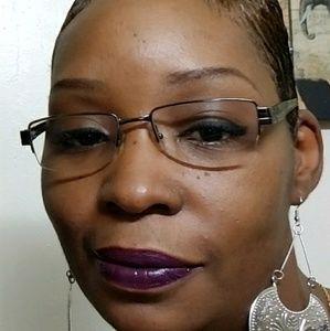 Meet your Posher, Rosella