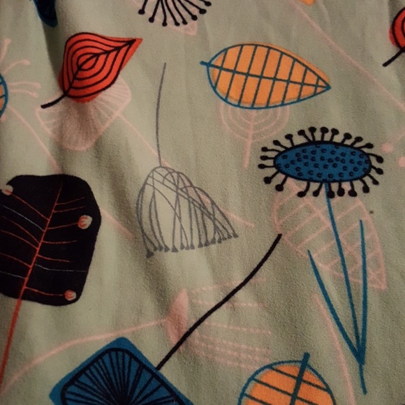 LuLaRoe Mommy & Me - Picture 2 of 3