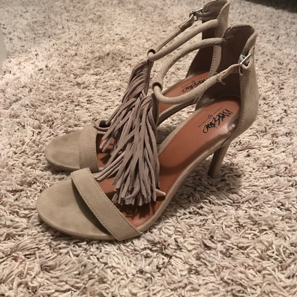 Fringe heels
