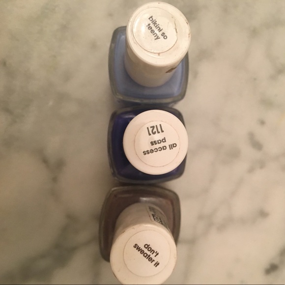 6 Essie Nailpolishes! - Picture 6 of 6