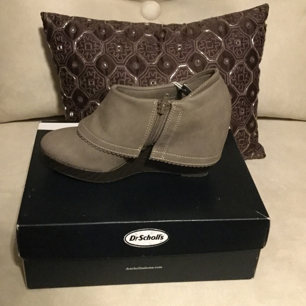 Dr Scholl's shooties