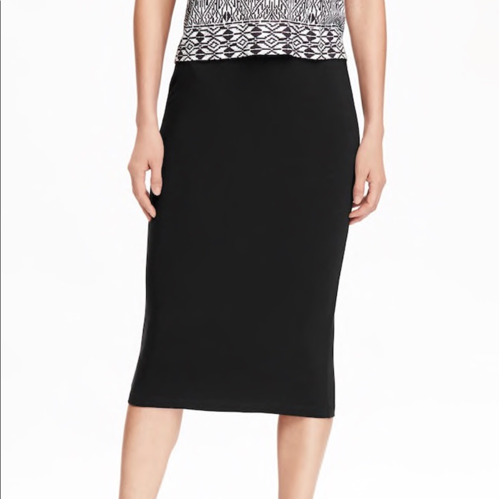 Old Navy Pencil Skirt