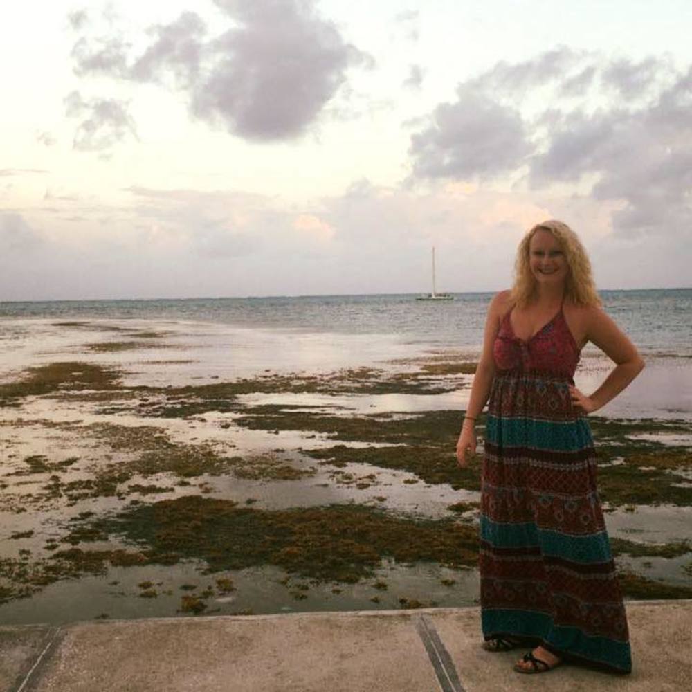 Meet your Posher, Courtney