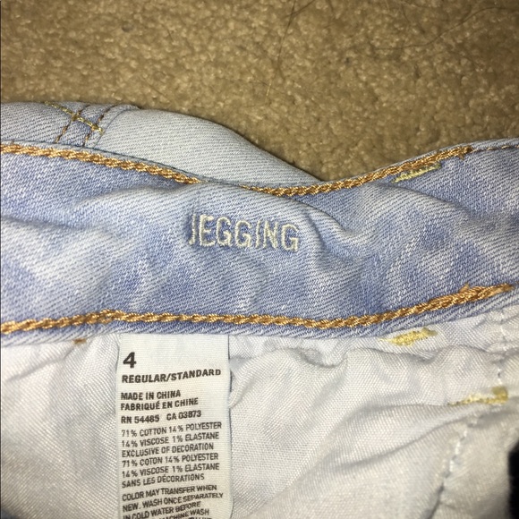 American Eagle lightwash "jeggings" - Picture 4 of 4