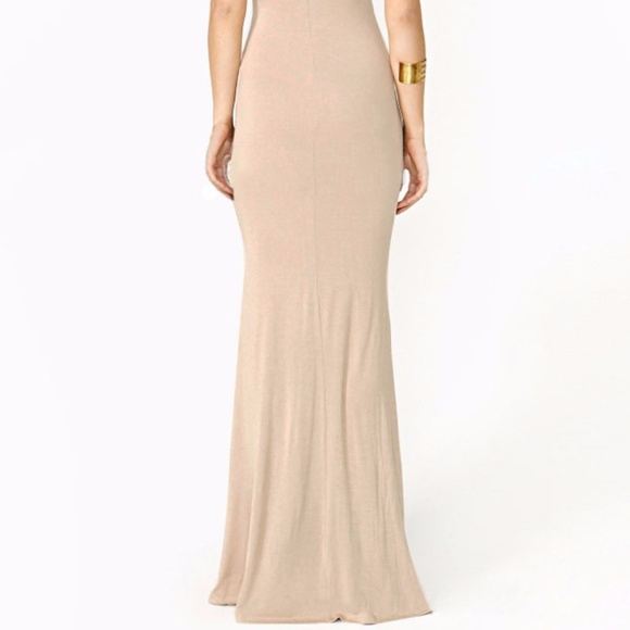 Swerve Halter Two-tone Evening Dress - Picture 7 of 7