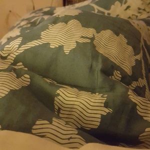 Meet your Posher, Ana