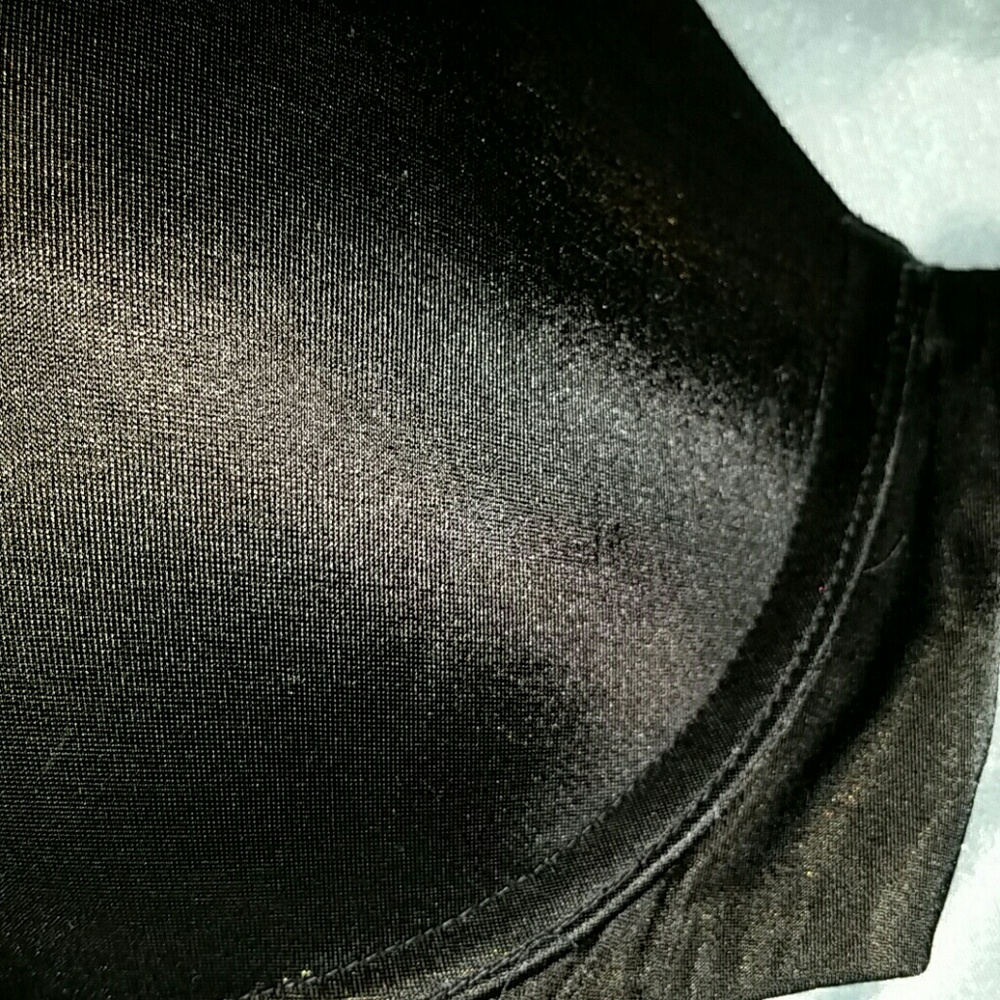 Victoria's Secret biofit demi uplift size 38C blk
