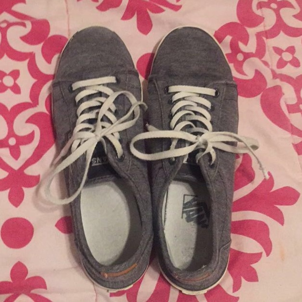 ♡ SALE grey vans - VERY BEAT UP & WORN & CHEAP