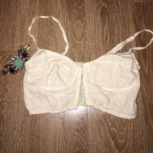 BRANDY ❤️ MELVILLE CROP TOP