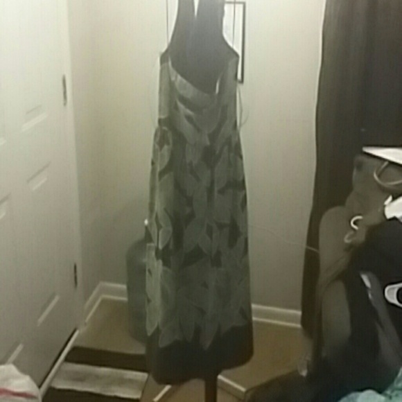 Sundress,backless - Picture 3 of 4