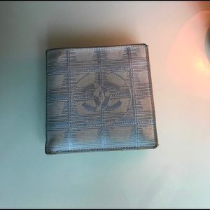 Chanel wallet