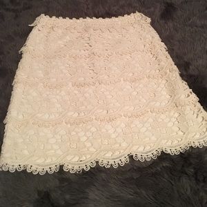 Ann Taylor Loft Lace Skirt Size 2
