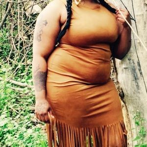 Brown sued dress with fringes