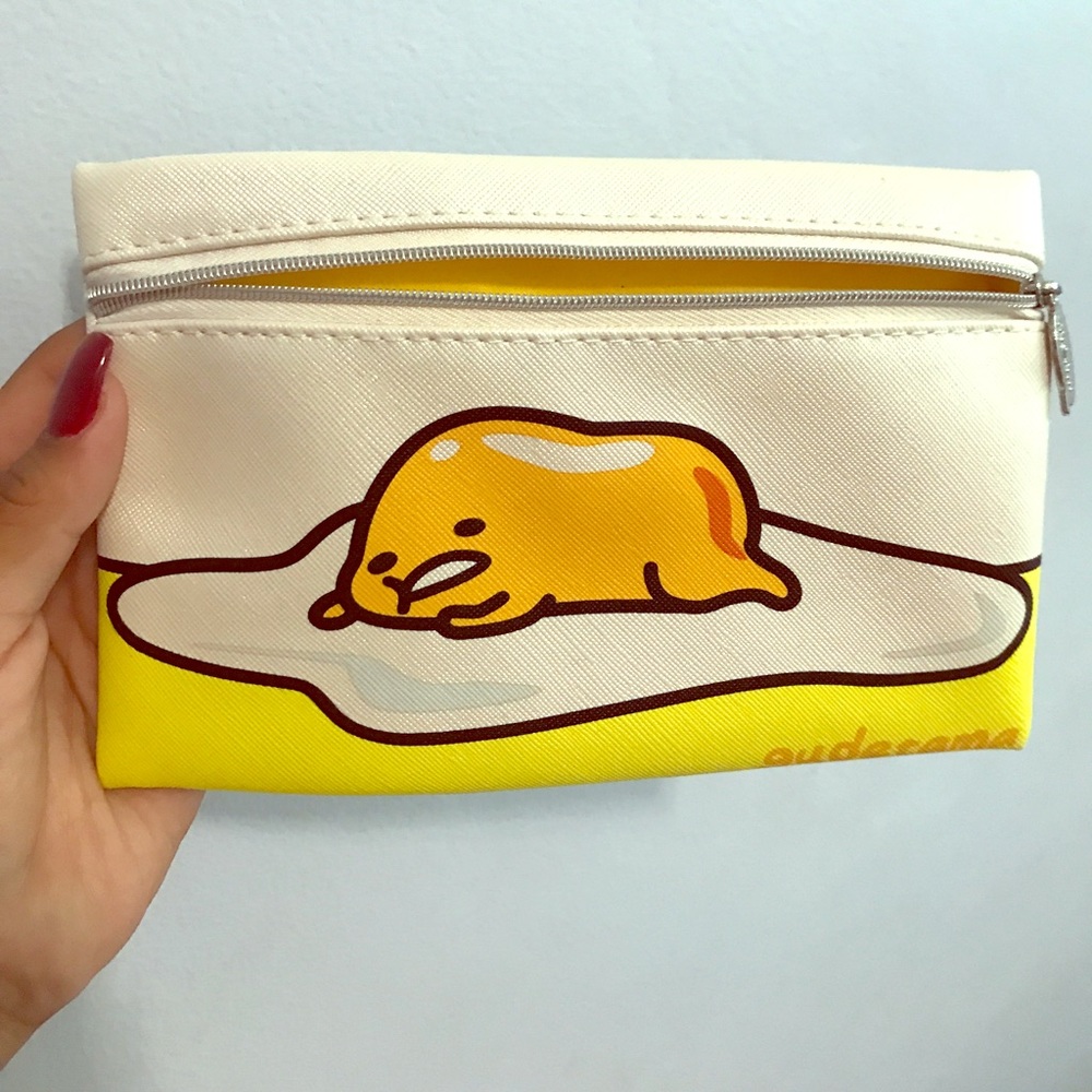 Makeup bag