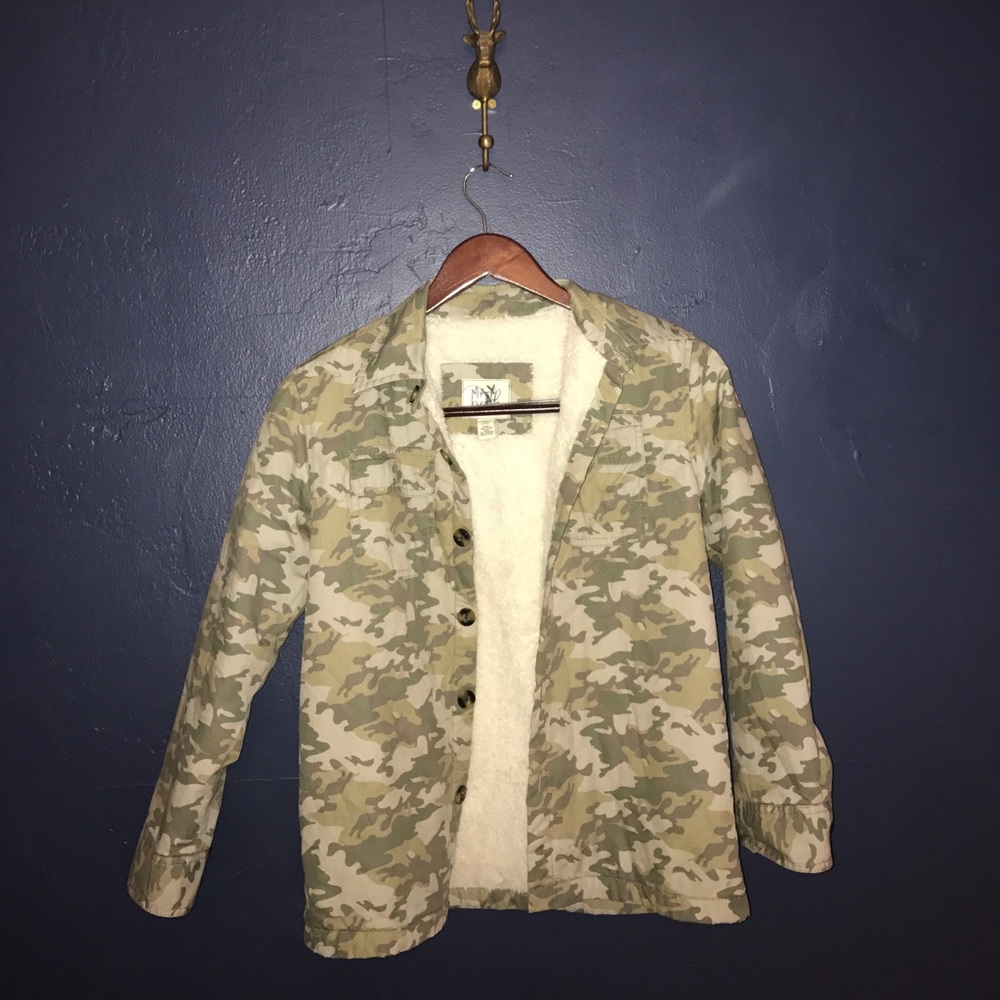 Kids camouflage Peek Jacket.