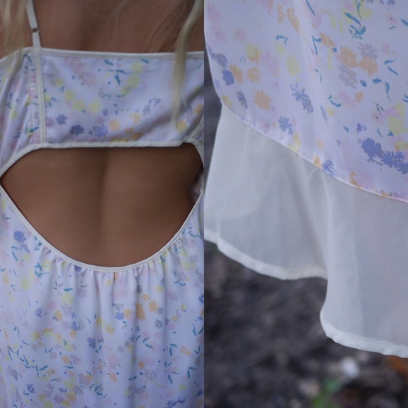 SOLD I Love Ronson Open- Back Floral Boho - Picture 4 of 5