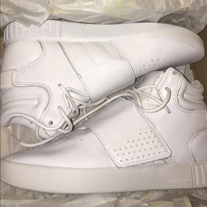 Adidas originals tubular invaders