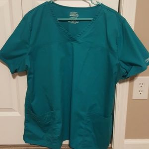Cherokee scrub top