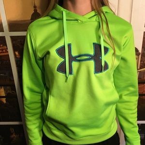 Under armor sweatshirt