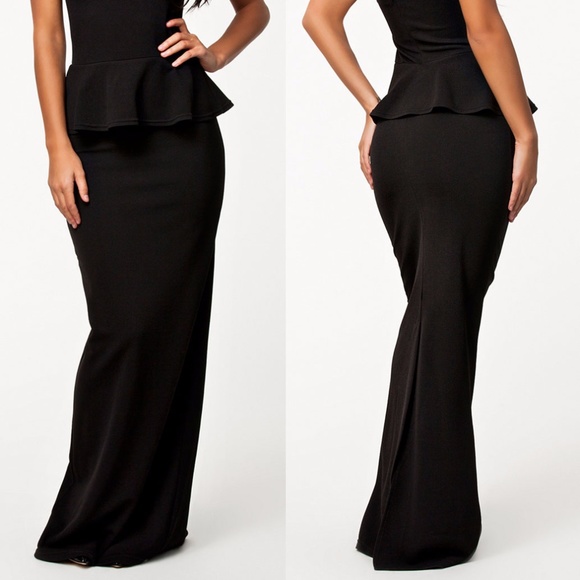 Black Maxi Dress With Drop shoulder - Picture 6 of 6